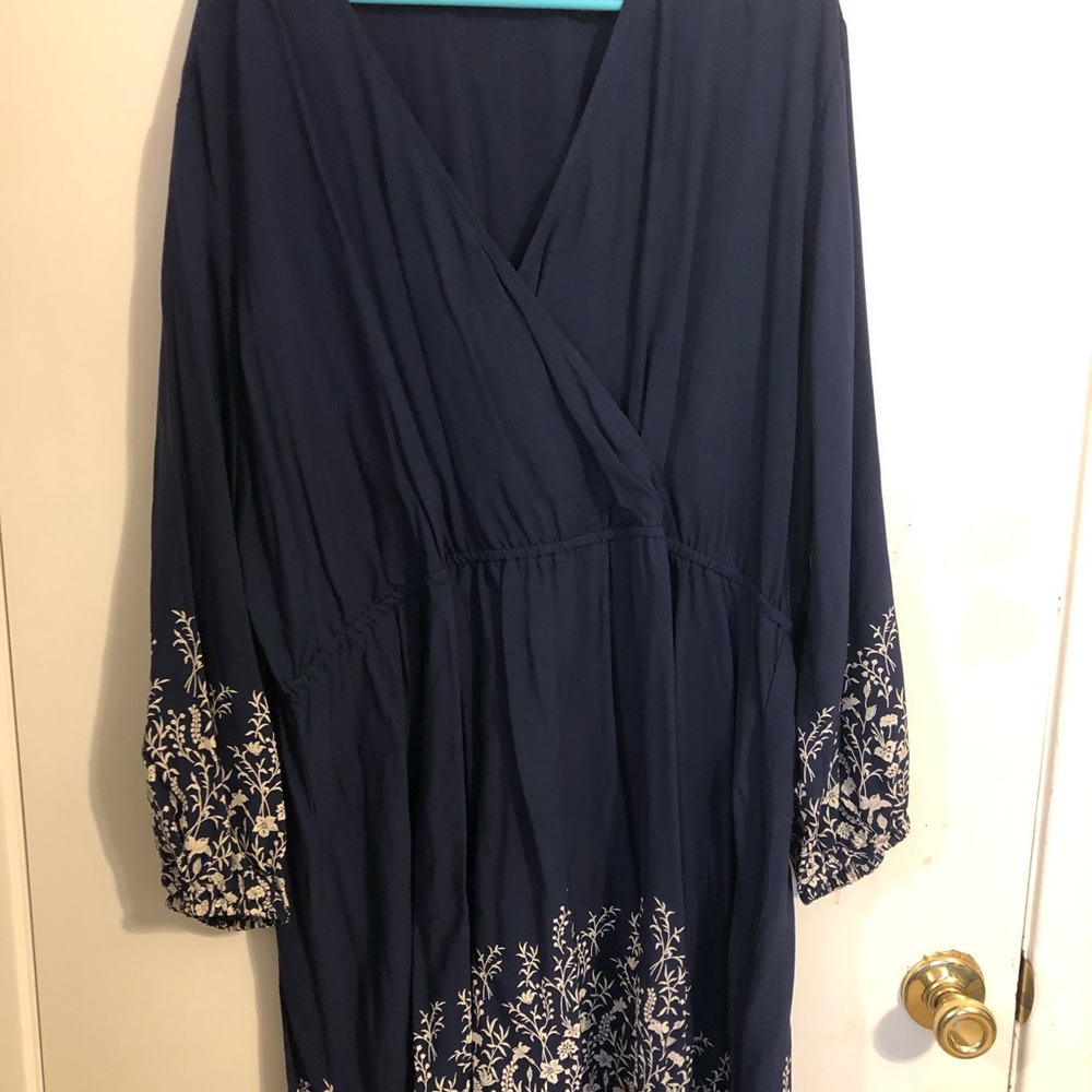 Old Navy Dress Navy with white flowers